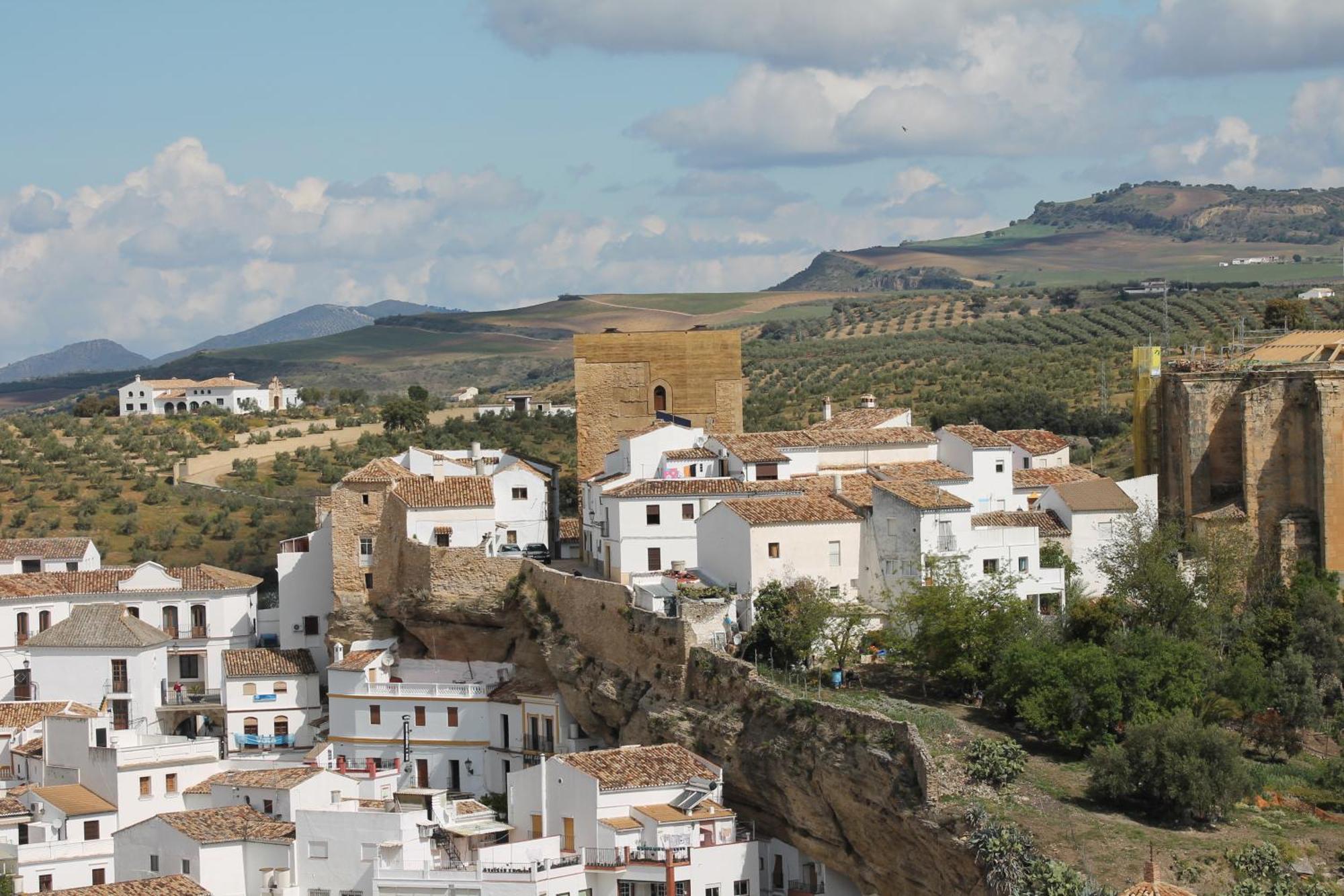 Hotel Tugasa El Almendral Setenil De Las Bodegas ภายนอก รูปภาพ